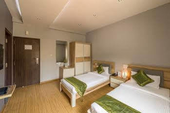 Treebo Golden Pearl Koramangala Hotel Бангалор Екстериор снимка