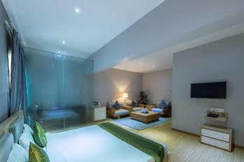 Treebo Golden Pearl Koramangala Hotel Бангалор Екстериор снимка