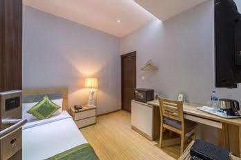 Treebo Golden Pearl Koramangala Hotel Бангалор Екстериор снимка